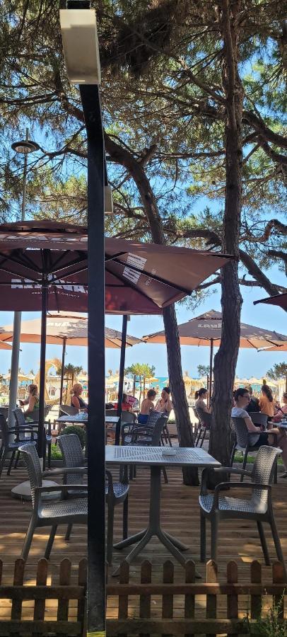 Апартаменти Lovely Golem Durres