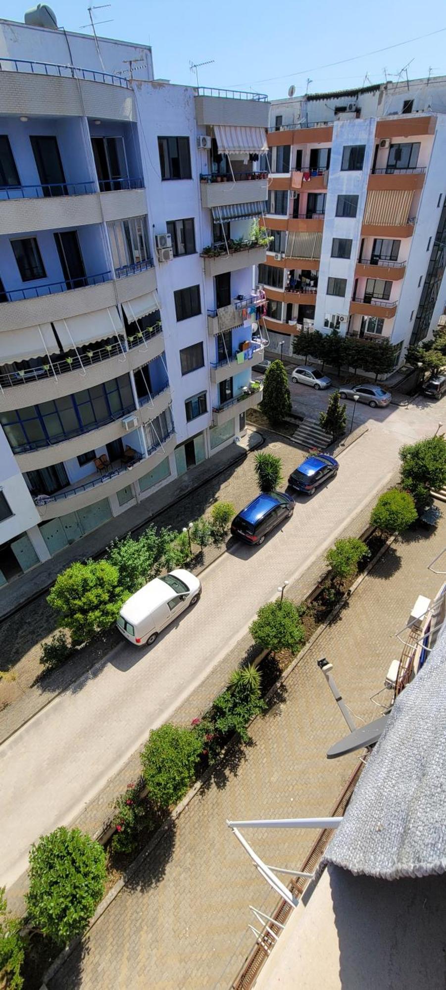 Lovely Golem Durres Голем